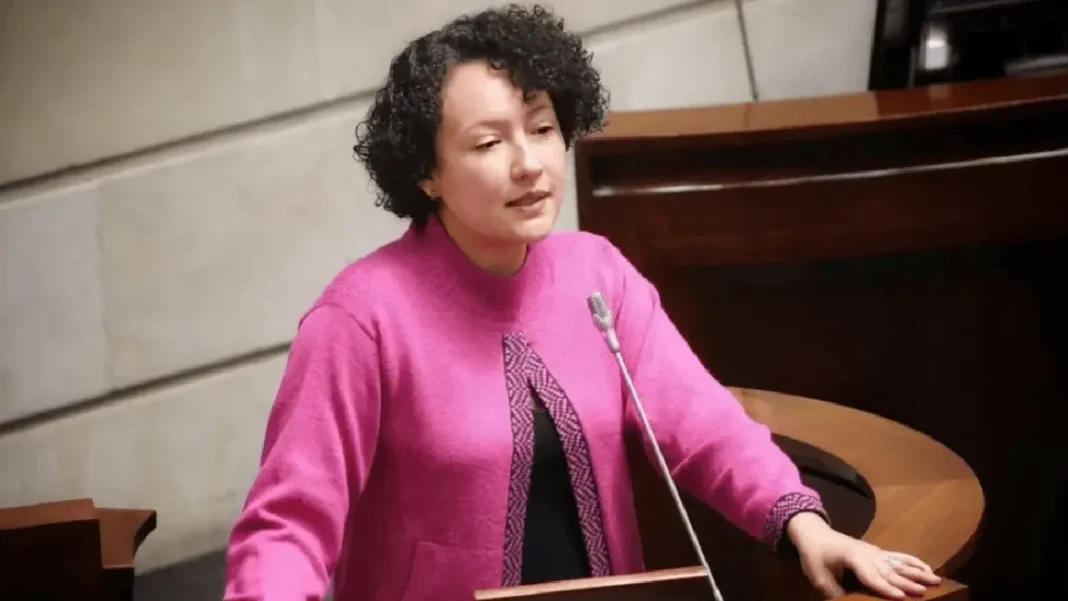 Petro buscaría reelegirse a través de la Constituyente: así lo confirmó senadora Isabel Zuleta