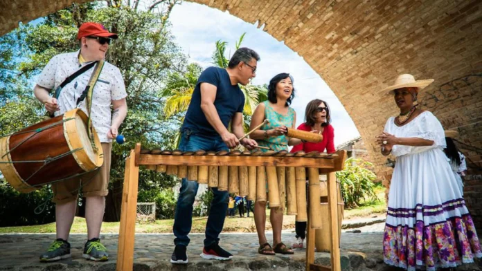 El turismo en Colombia alcanzó una cifra superior a los 1,6 millones de turistas en el primer trimestre de 2024.