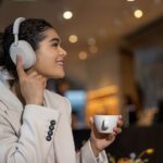 Audífonos con cancelación de ruido y sonido envolvente, un buen detalle para el día de la madre