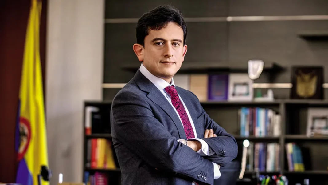 Nuevo ministro de Comercio: Luis Carlos Reyes sustituye a Germán Umaña