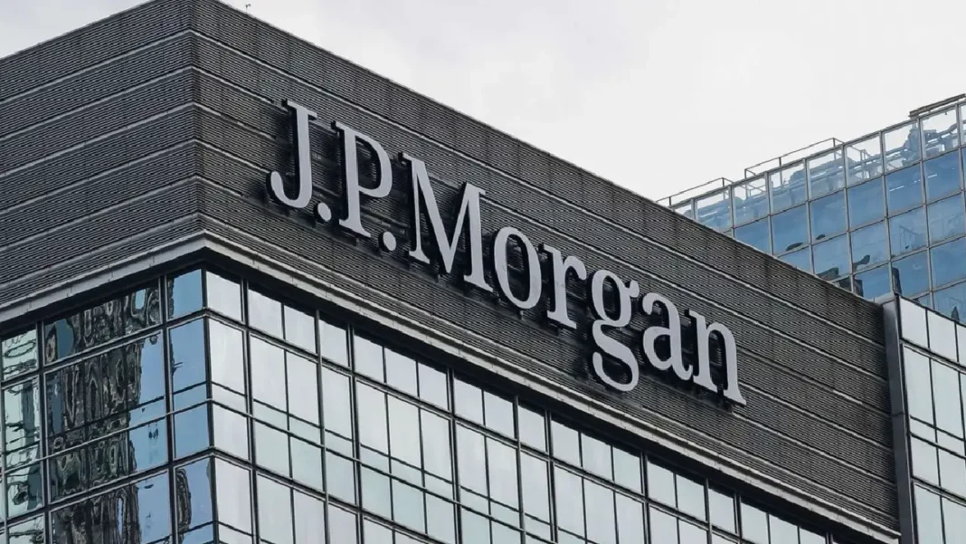 Informe de JP Morgan: Colombia enfrenta riesgo fiscal por caída en recaudo tributario