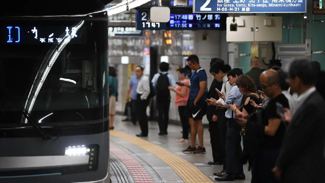 Un vistazo al transporte: ¿Cómo viaja la gente en América, Europa y Asia?