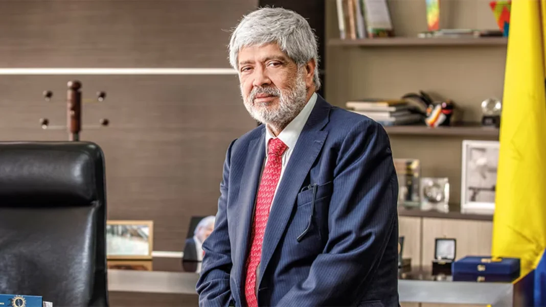 Confirman renuncia de Germán Umaña como ministro de Comercio