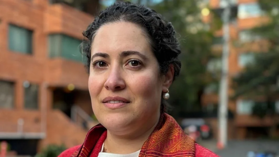 Ana Milena López ha sido nombrada presidenta de Corficolombiana, reemplazando a María Lorena Gutiérrez, en un movimiento estratégico para fortalecer la posición de la corporación en el mercado financiero.