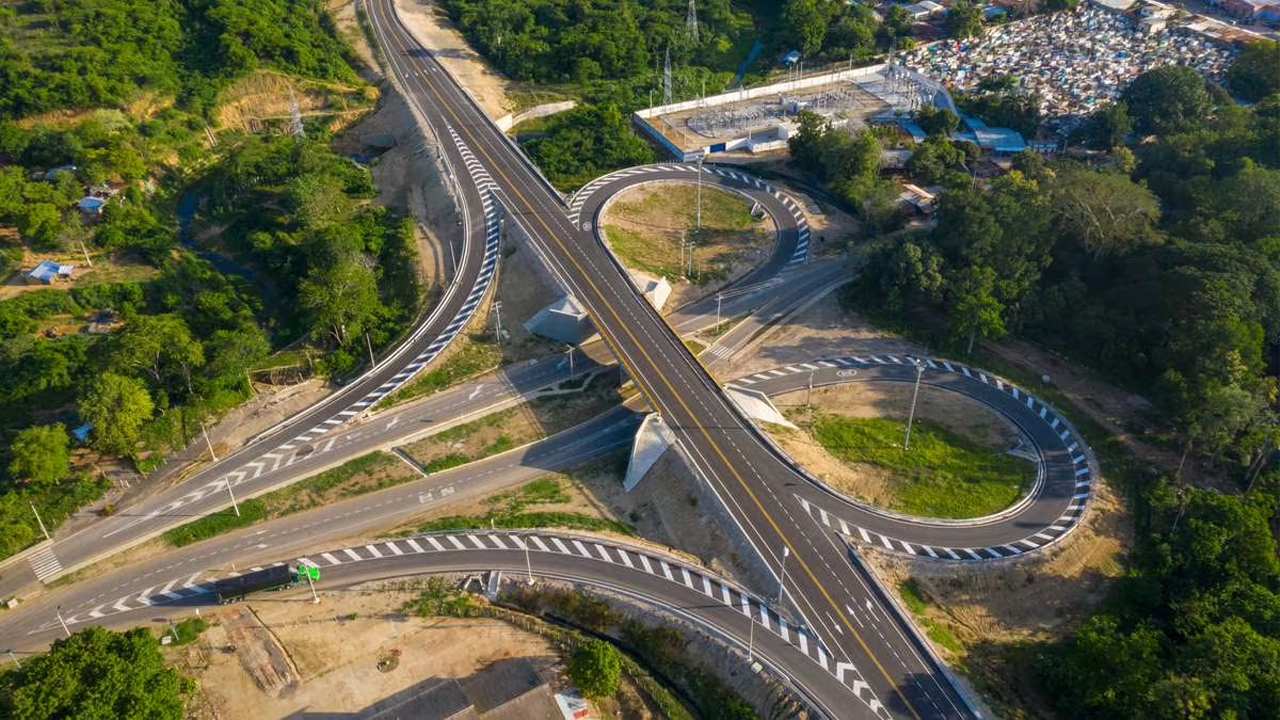 Los proyectos de las carreteras 4G en Colombia han avanzado un 80% sin embargo las vías Mulaló – Loboguerrero y Bucaramanga – Pamplona han tenido una serie de obstáculos para su finalización.