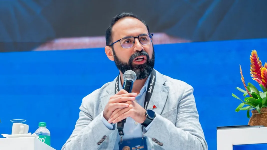 Diésel a punto de subir: Gobierno busca eliminar subsidios para grandes empresas