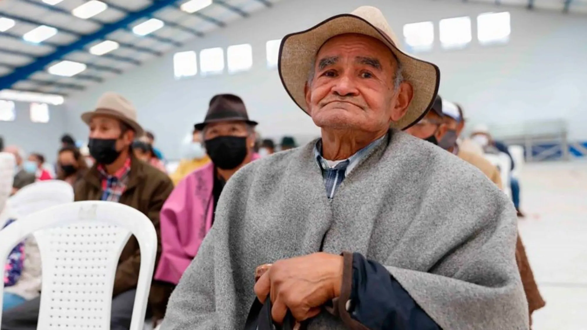 Paso a paso para inscribirse al bono pensional y recibir ese dinero 2 Por qué no dejar pasar el subsidio de Colombia Mayor