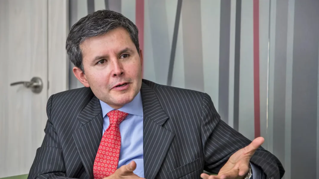 Director de Crédito Público alerta sobre riesgo de default por falta de aprobación de cupo de endeudamiento