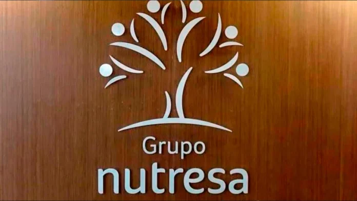 Grupo Nutresa reportó resultados financieros del primer semestre de 2024, con ventas de COP 8,8 billones y un EBITDA de COP 1,19 billones, enfrentando desafíos económicos y demostrando resiliencia en el mercado.