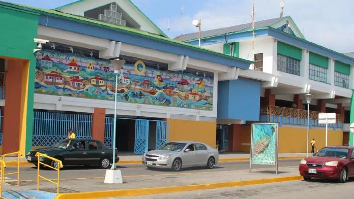 Tres consorcios compiten por modernizar el Aeropuerto Gustavo Rojas Pinilla en San Andrés