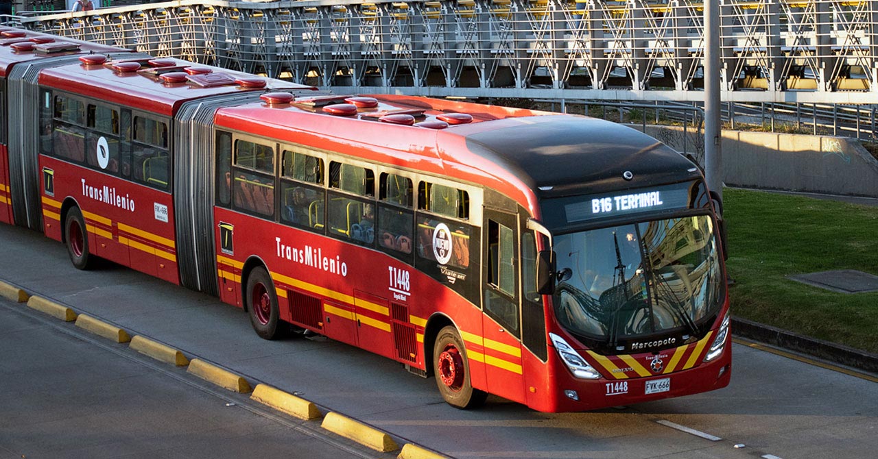 ¿Quiénes tienen derecho a usar Transmilenio gratis en Bogotá?