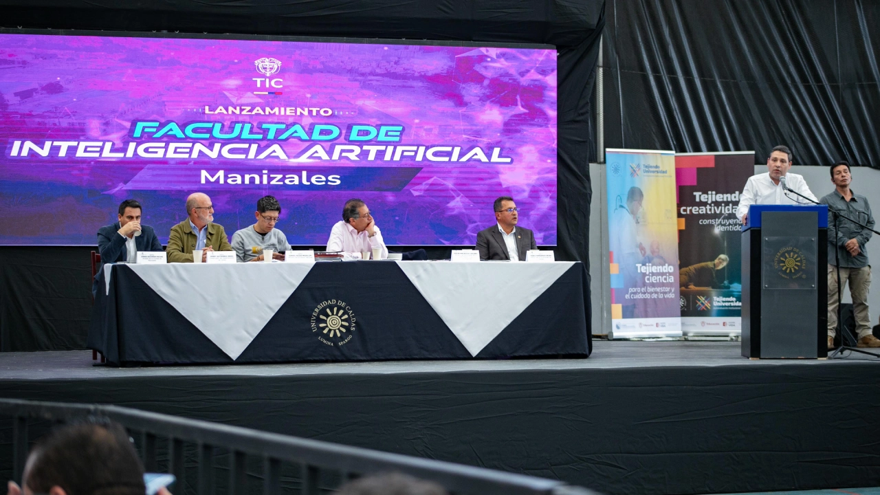 Colombia impulsa la Inteligencia Artificial con educación, política y legislación en 2024