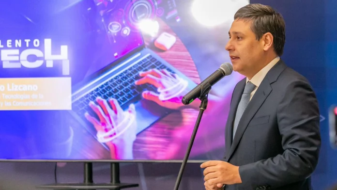 Talento TECH el programa de formación tecnológica en Colombia capacitará a más de 113 mil personas en habilidades digitales clave, fortaleciendo la economía digital y la competitividad del país.