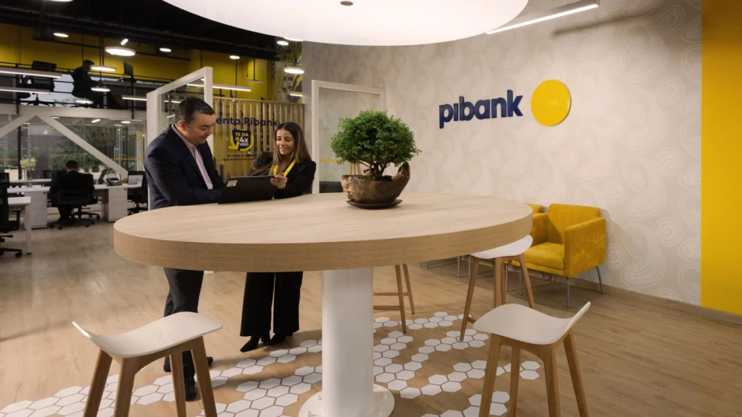 Pibank aumenta la tasa de interés de su cuenta de ahorro al 13% efectivo anual