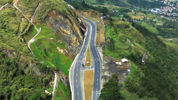 ANI rechaza propuesta para la concesión vial Ruta del Agua: impacto en la conectividad Medellín-Bogotá