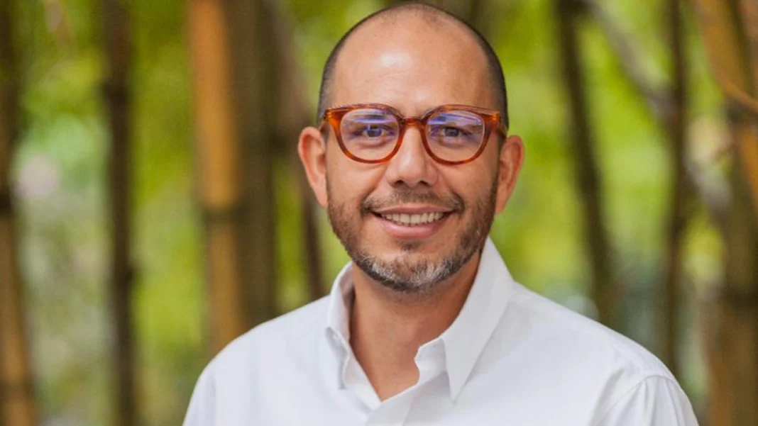 Luis Fernando Pérez presentó su renuncia a la presidencia de la Cámara de Comercio de Cali, tras tres años de gestión en los que impulsó la internacionalización y sostenibilidad de las empresas locales.