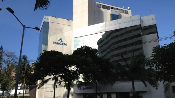 Isagen impulsa la transición energética en Colombia con una inversión de $24 mil millones para financiar 14 proyectos que beneficiarán a comunidades vulnerables en zonas afectadas por el conflicto armado.