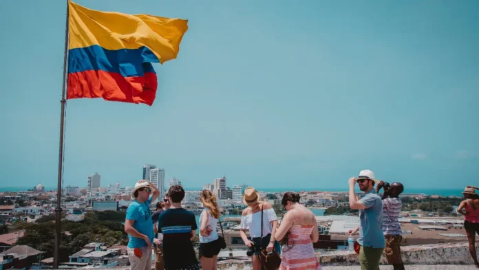 Turismo interno en Colombia cae un 24,9% en el segundo trimestre de 2024: 474 mil turistas dejaron de movilizarse