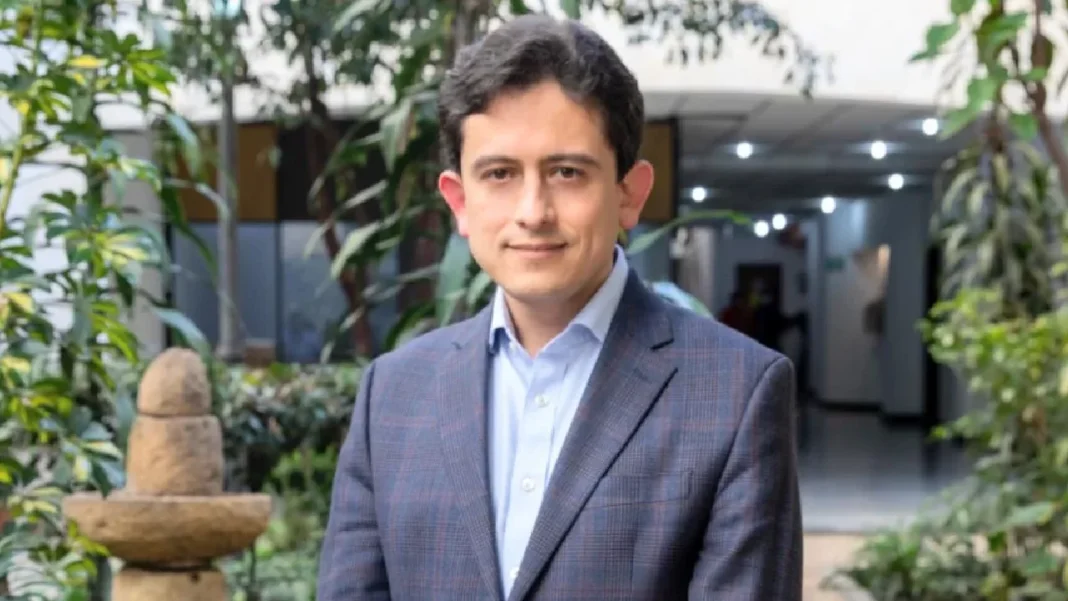 Ministerio de Comercio confirmará IVA para vehículos híbridos en nueva reforma tributaria