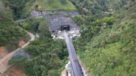 Gobernación de Antioquia toma control de parte crucial del Túnel del Toyo