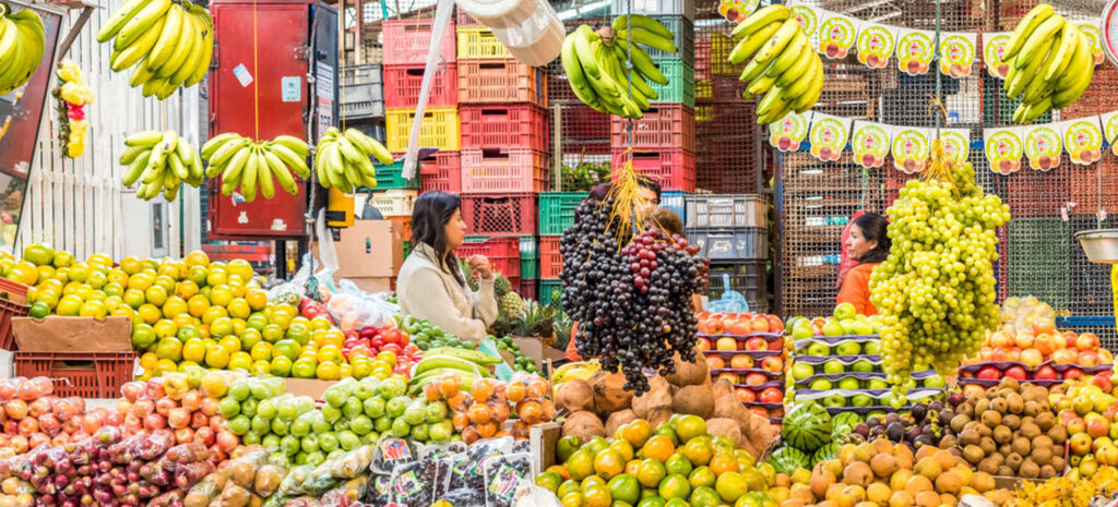 Comercio en Colombia sigue estancado a pesar de la reducción de tasas de interés, según Fenalco