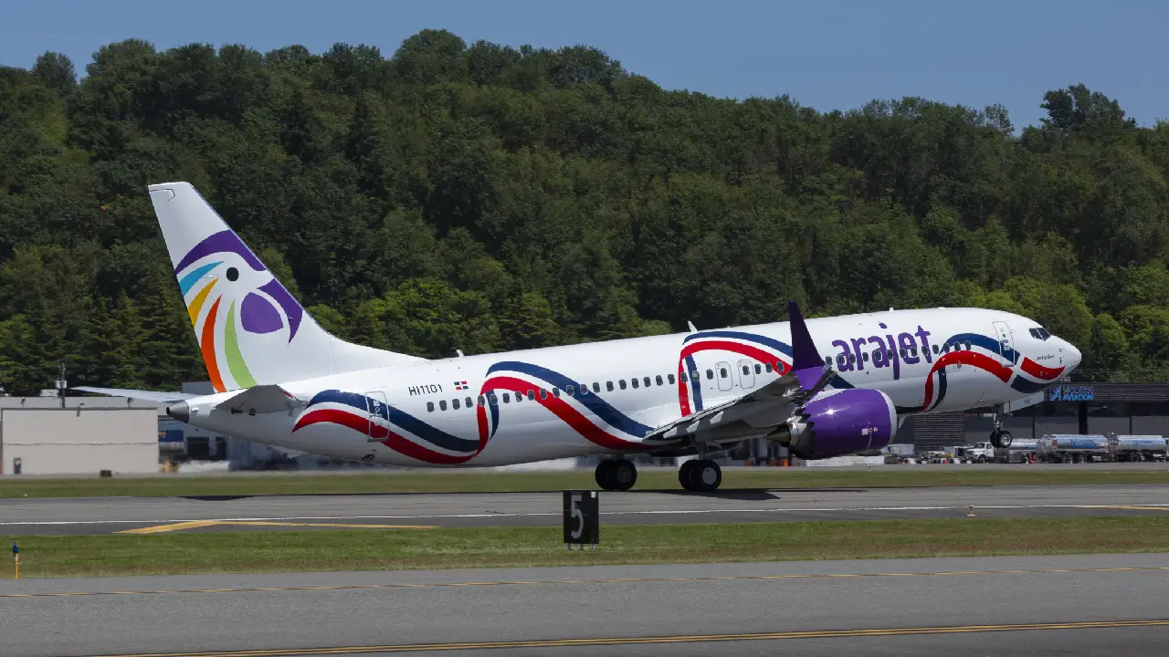 Medellín estrena vuelo directo hacia Punta Cana con Arajet