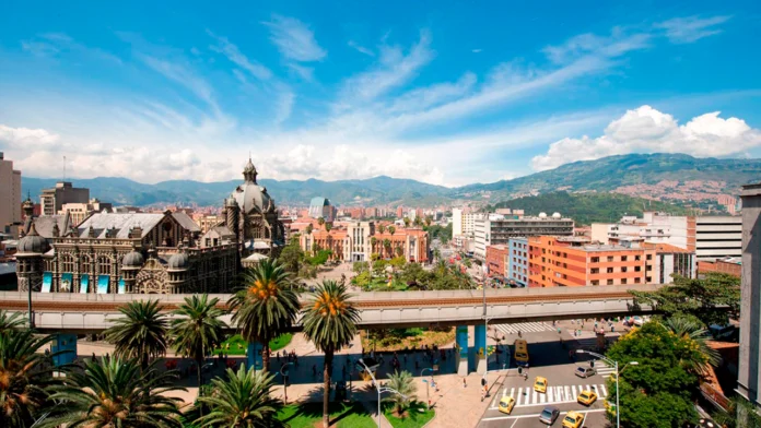 Día Mundial de la Salud Mental, salud mental en Medellín, red de apoyo para prevención del suicidio, Medellín Te Quiere Saludable, protocolo de prevención del suicidio, Línea Amiga Medellín, actividades de salud mental en Medellín