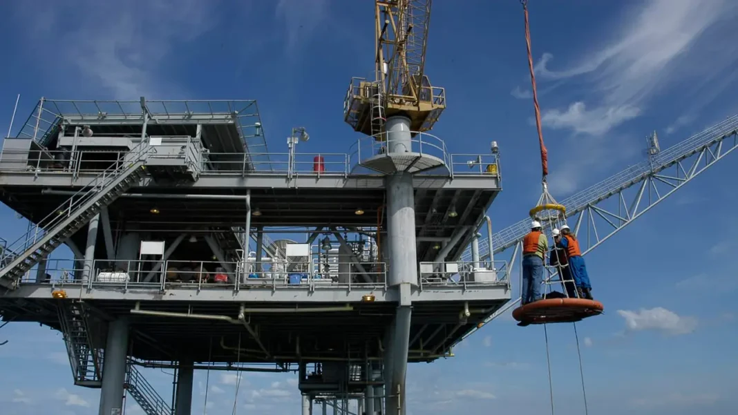 Ministerio de Minas explica el mantenimiento a la regasificadora del Caribe