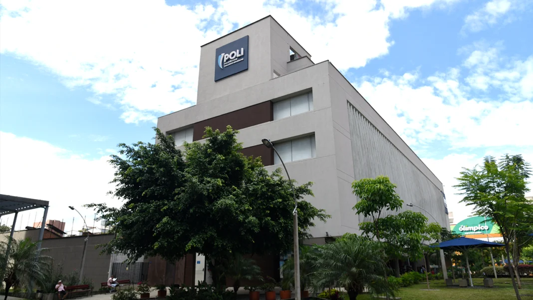 El Politécnico Grancolombiano y la Organización Fomentamos culminaron con éxito el programa “Liderazgo social para el desarrollo de mi comunidad”, formando a 30 líderes.