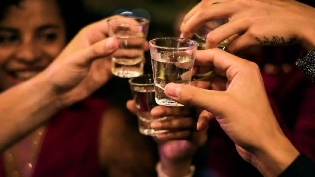 Corte Constitucional debate sobre libre competencia en el mercado de aguardientes