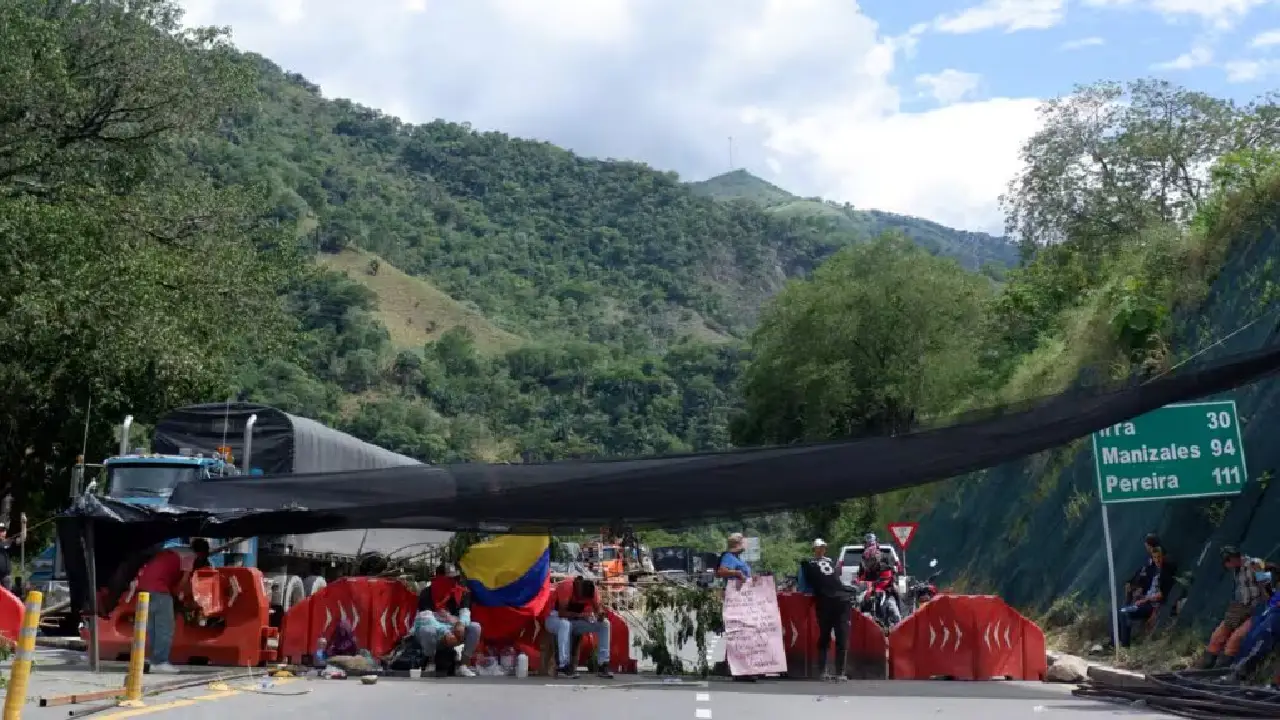 Diálogo abierto: el Gobierno escucha a los trabajadores mineros y campesinos