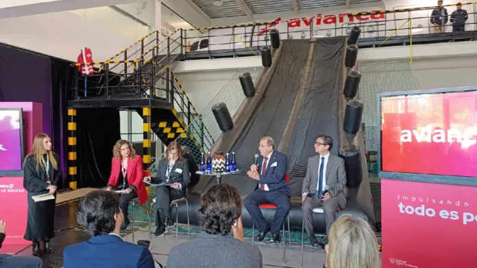 Avianca anuncia apertura de 12 nuevas rutas nacionales e internacionales y una importante alizanza con procolombia