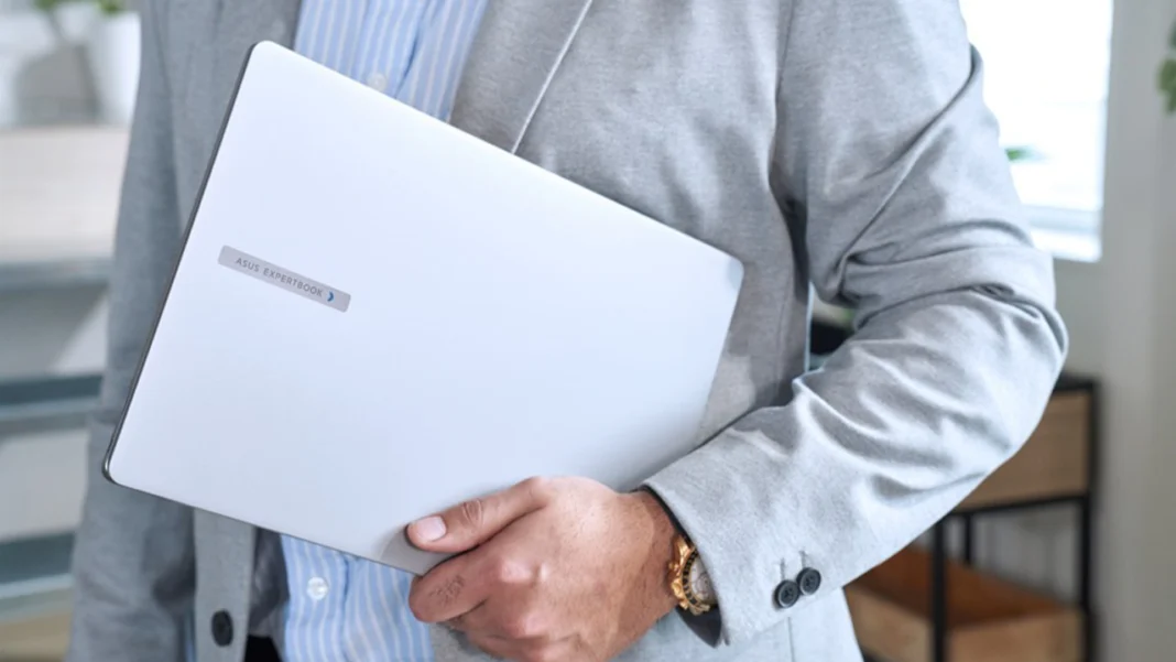 ASUS lanza la ExpertBook P5, su primer PC Copilot+ diseñado para profesionales, con IA avanzada, diseño ligero y seguridad robusta, marcando un hito en productividad y sostenibilidad.
