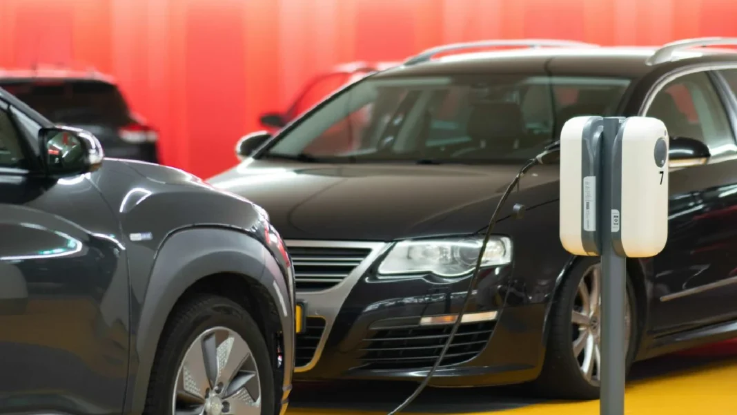 La movilidad sostenible gana terreno: incremento del 84.4% en ventas de vehículos híbridos en octubre