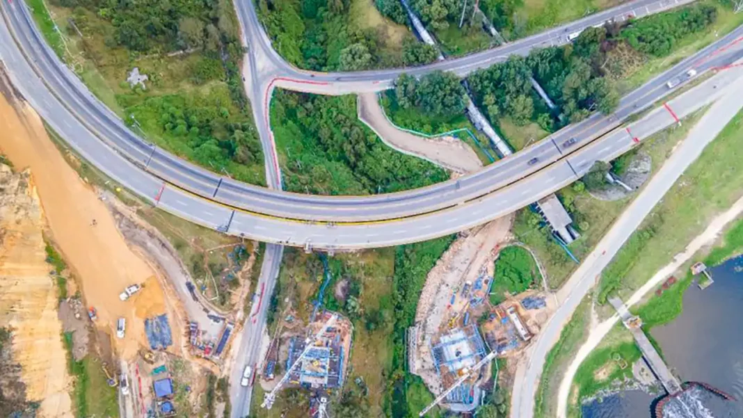 El tercer carril Bogotá-Girardot: obras impulsan el comercio y el turismo con progreso del 65%