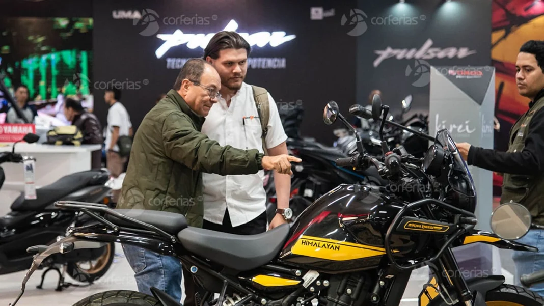 El Salón Internacional del Automóvil 2024 en Corferias exhibe las mejores motocicletas en el Salón del Automóvil 2024 , destacando modelos exclusivos y tecnología de punta hasta el 17 de noviembre.