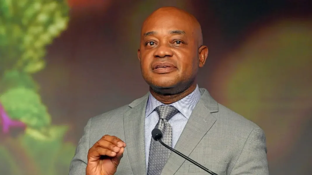 Colombia y Hungría fomentan la movilidad juvenil con un acuerdo de intercambio laboral