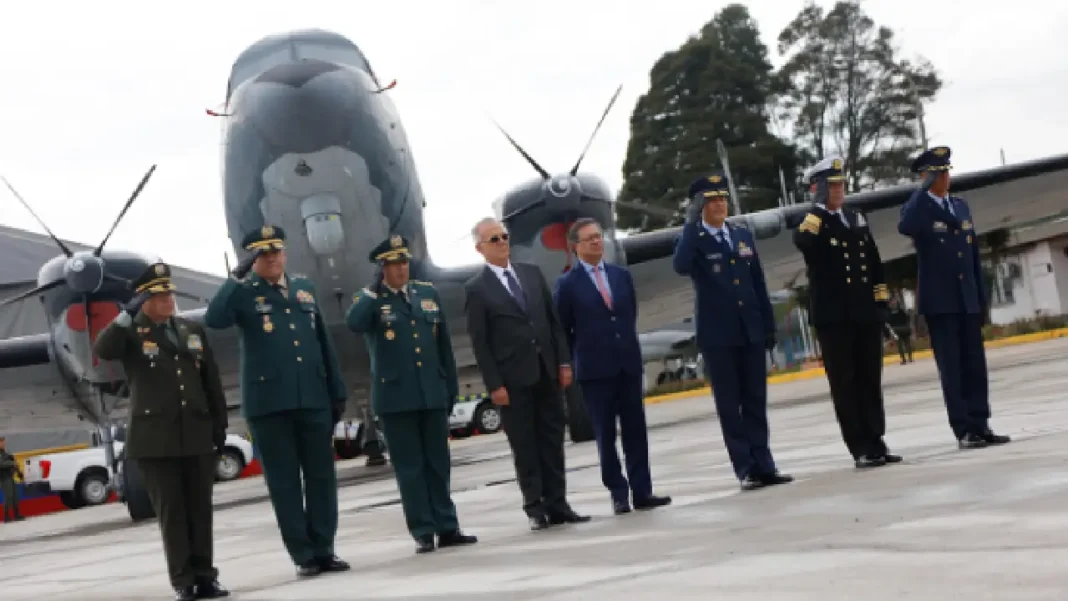 Colombia da un paso hacia la modernización de su defensa aérea con el reemplazo de la flota Kfir