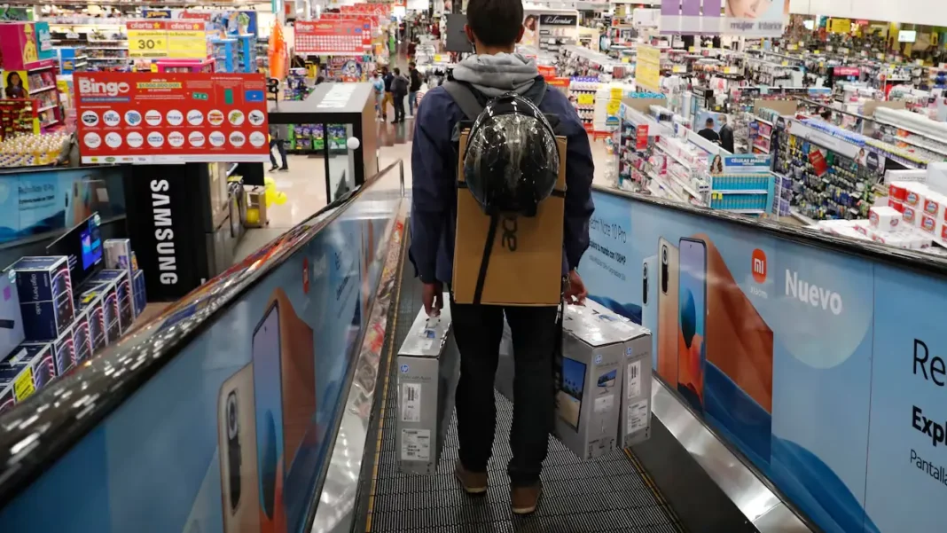 Confianza del consumidor en Cali repunta: impacto de la COP16 y factores económicos clave