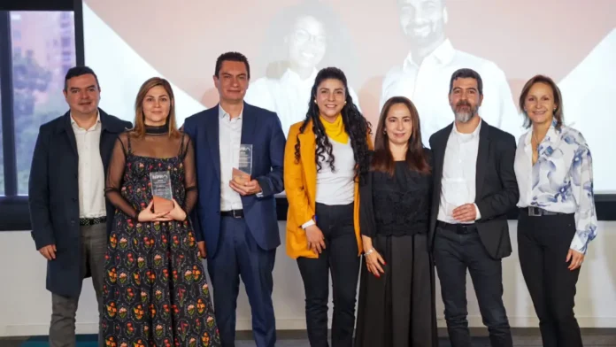 Davivienda Premia la Excelencia de sus Proveedores con los Inspira 2024