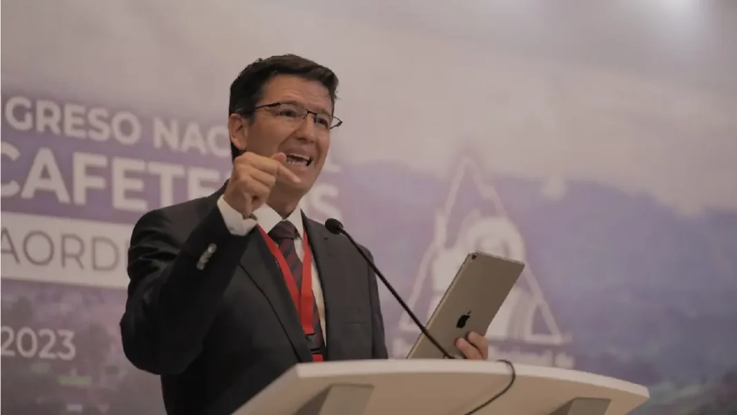 Desafíos y Avances en el Sector Cafetero Colombiano: Un Análisis del 93 Congreso Cafetero