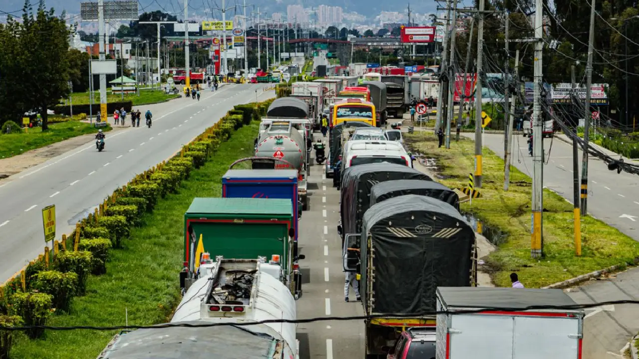 El impacto de los bloqueos viales en el sector transporte de Colombia