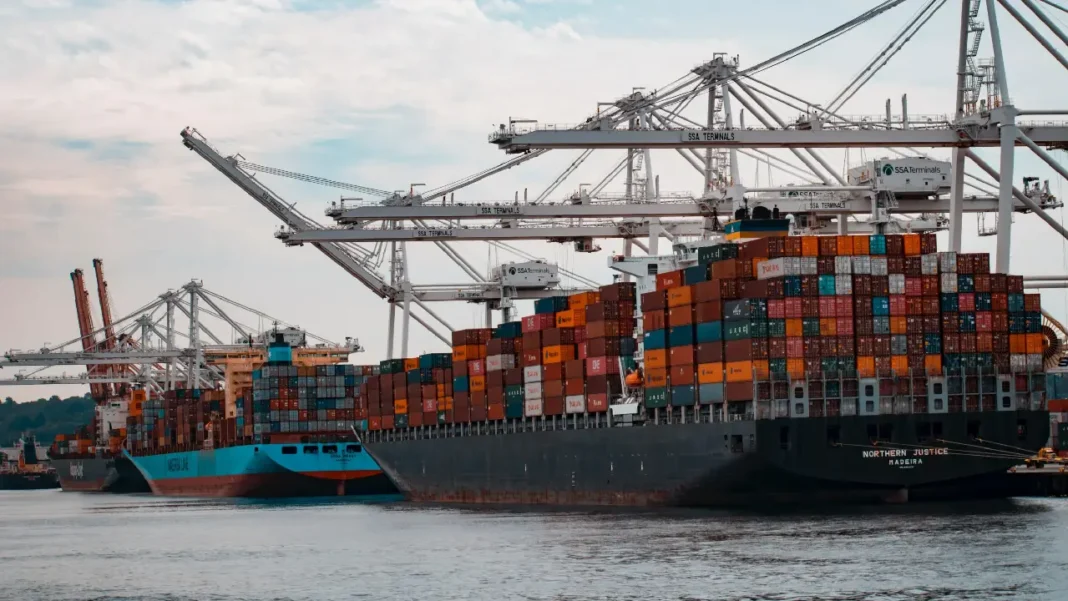 Crecimiento del comercio exterior en Colombia: Exportaciones aumentan un 6,6%