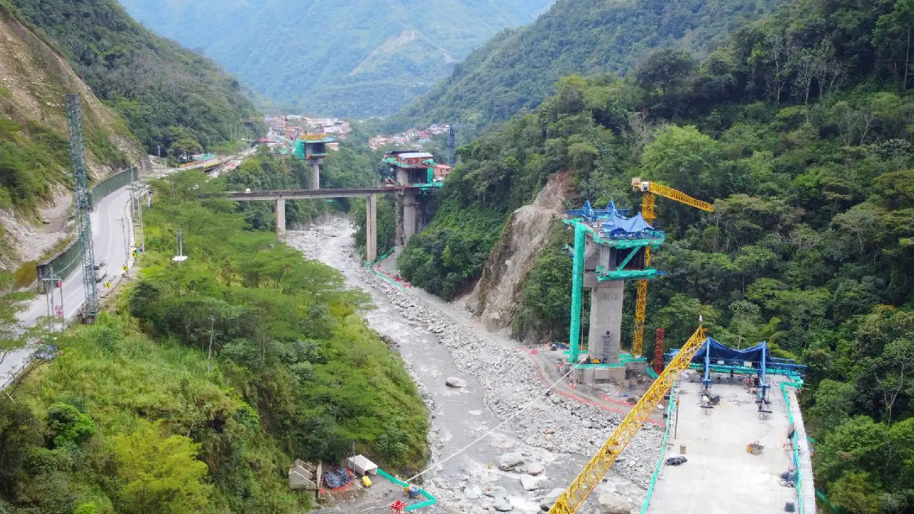 Viaducto que mejorará la movilidad entre Bogotá y Villavicencio en un 98%