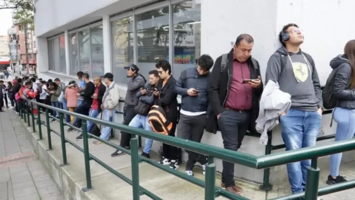 Trabajo en el sector público: novedades en vacantes para empleos de carrera