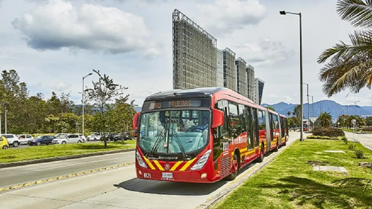 * Gobierno Nacional niega compromiso de financiar operación de TransMilenio, según ministra de Transporte