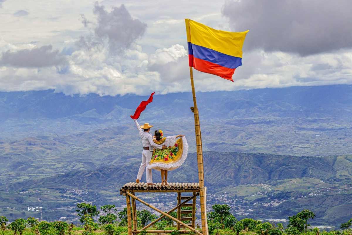 Turismo en Colombia sigue en auge: US$7.444 millones en ingresos hasta septiembre