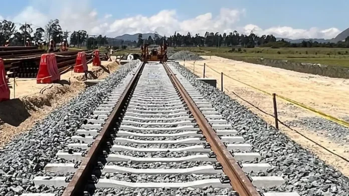 Las fotografías de los primeros rieles del Metro de Bogotá