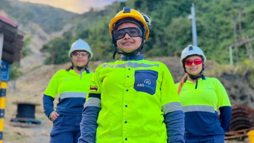 Aris Mining es la primera minera de oro del país en ganar el Sello Equipares Plata