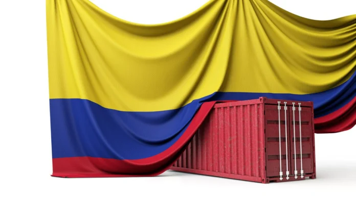 Los sectores más golpeados por las sanciones de Estados Unidos a Colombia enfrentan una crisis sin precedentes. La imposición de aranceles del 25% y posibles incrementos al 50% afecta las exportaciones clave, poniendo en riesgo la estabilidad económica y comercial del país.
